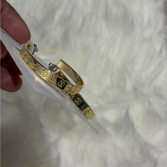 💕💕New Michael Kors Gold Hoop Earrings - Picture 10 of 11